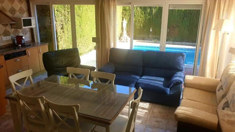 Villa Albaida La Zubia  Exteriör bild